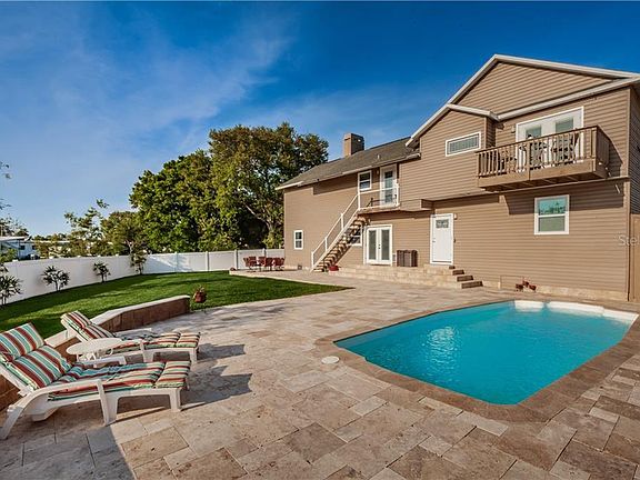 2nd image of 12710 Pine Way Dr