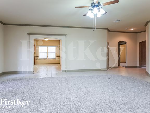 3rd image of 1740 Colorado Dr