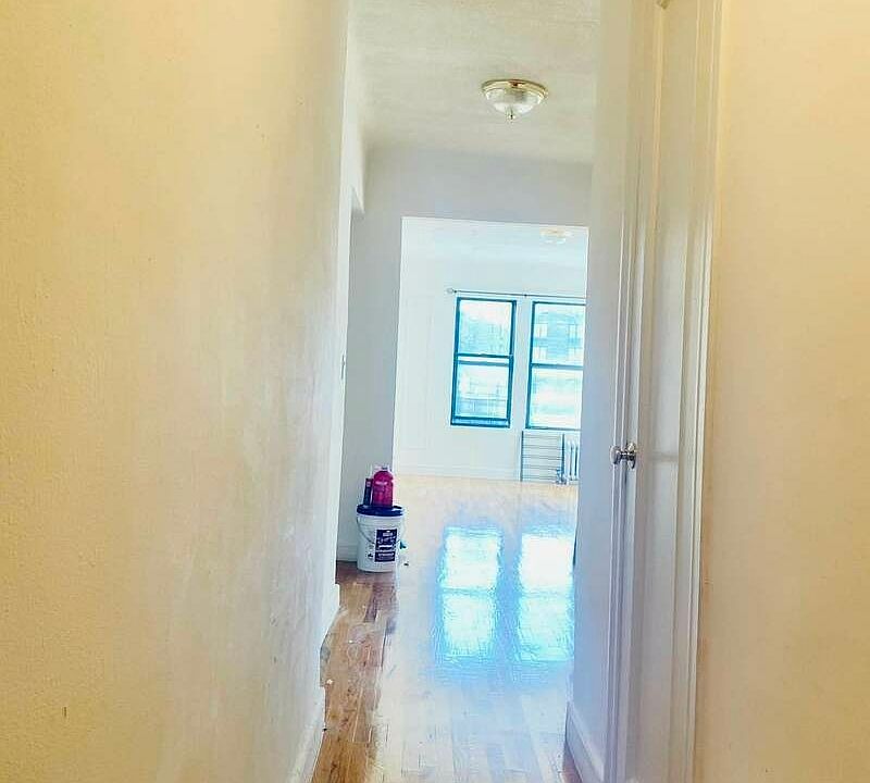 1st image of 2265 Grand Ave #3B
