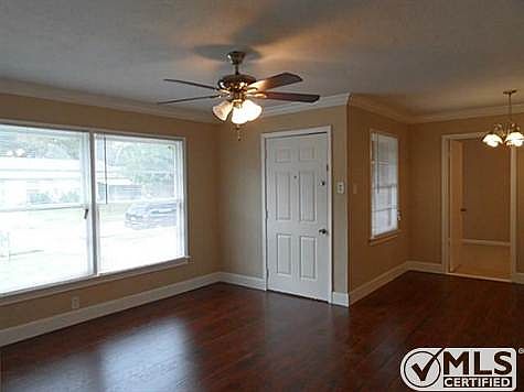 2nd image of 2733 Materhorn Dr
