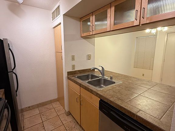 4th image of 941 Calle Mejia APT 408