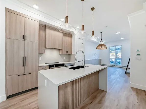 4270 N Norford Ave NW #1116, Calgary, AB T3B 6H3