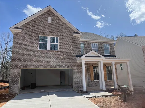 88 Mayfair St, Dawsonville, GA 30534