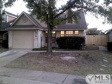 5th image of 919 Gaynor Ave