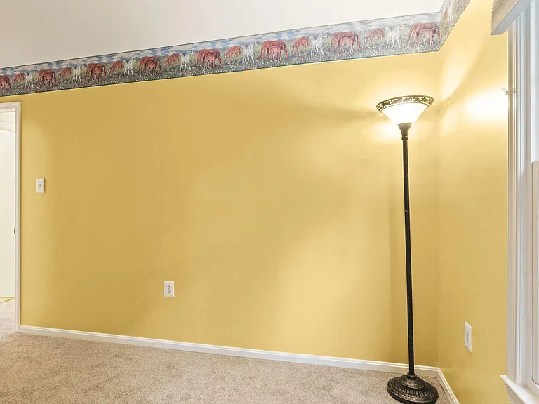 4453 Holly Ave — Photo 29