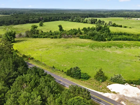 0 Fm 250 N, Naples, TX 75568