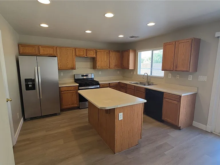 808 Rialto Hills Ave — Photo 5