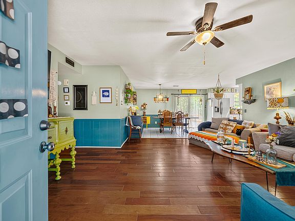 2nd image of 191 Carol St