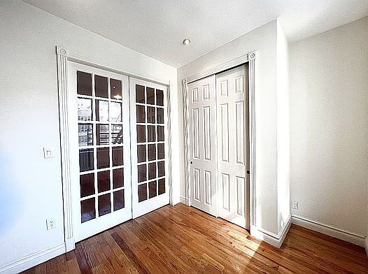 4th image of 242 E 75th St APT 4B