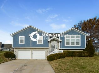 7207 E 133rd Cir, Grandview, MO 64030