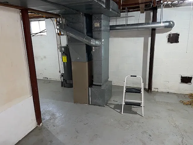 477 Lewis Ave — Photo 14