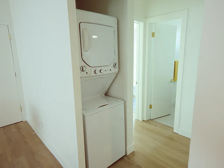 1016 N Crescent Heights Blvd #6 — Photo 7