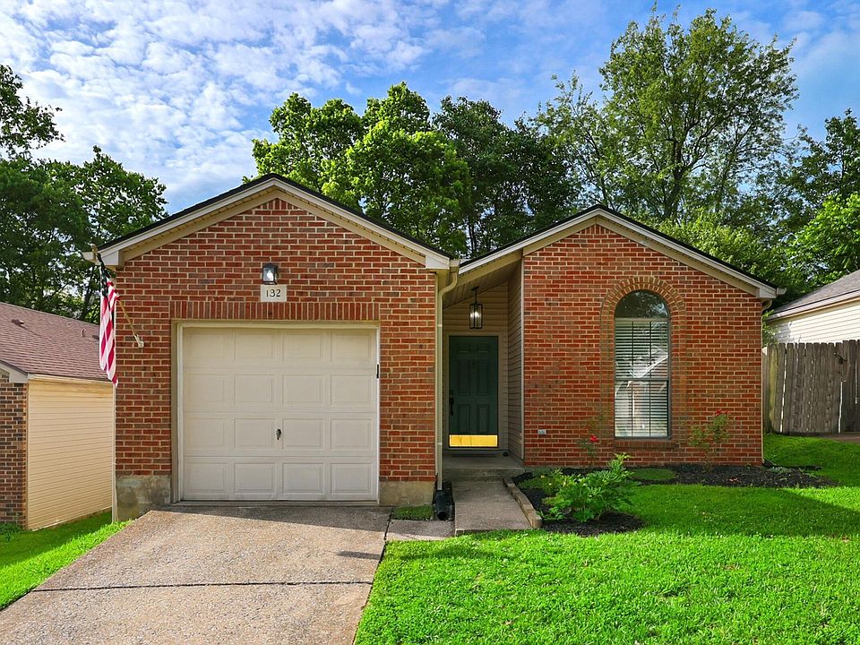 1st image of 132 Ellemoor Ln