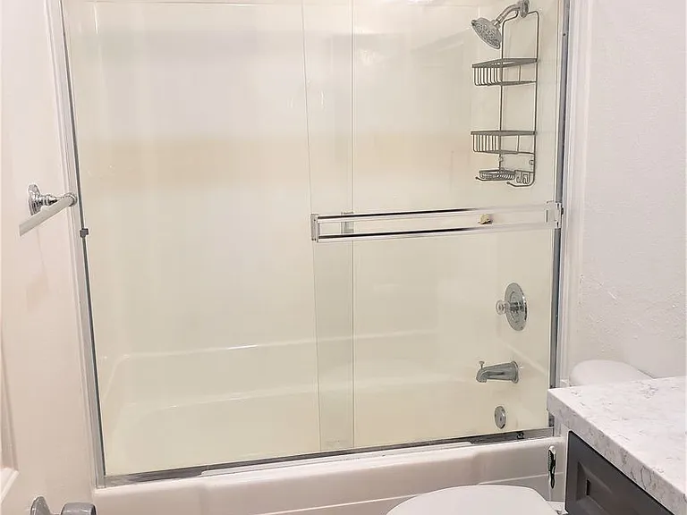 589 N Johnson Ave #210 — Photo 6