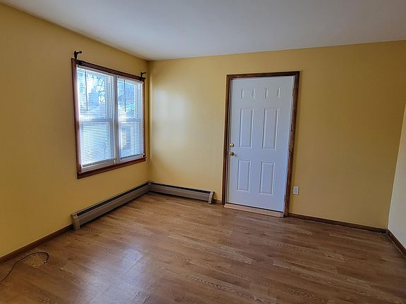 3rd image of 5009 Fairground Ave #3