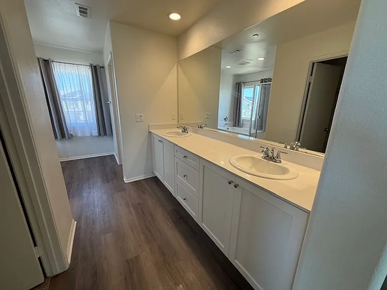 2917 La Calle Audaz Ave — Photo 20