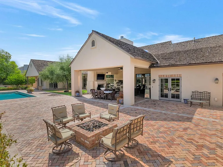 6248 E Montecito Ave — Photo 44