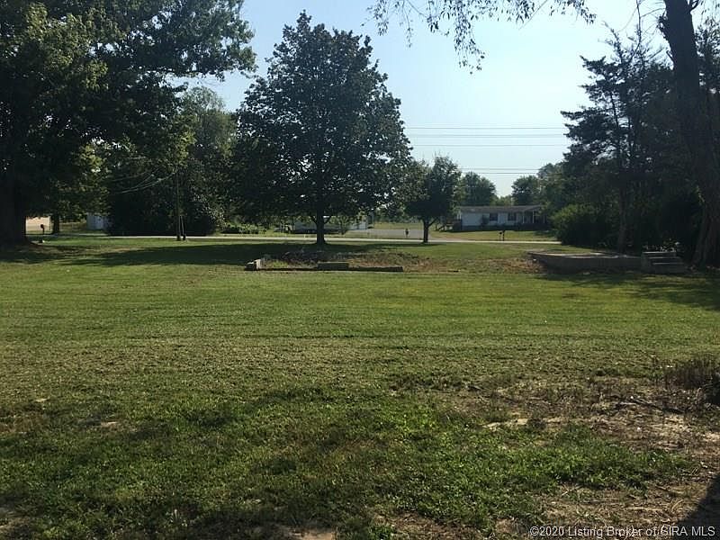 2nd image of 2453 N Slab Rd