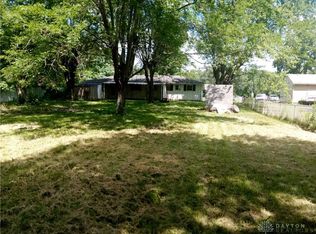 7849 Dubois Rd, Franklin, OH 45005