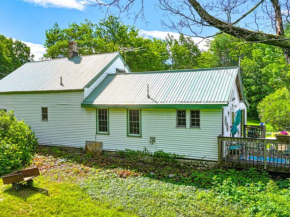 4th image of 362 Knights Hill Road
