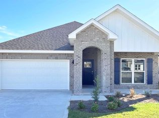 5883 Sargassum Ln, Milton, FL 32583