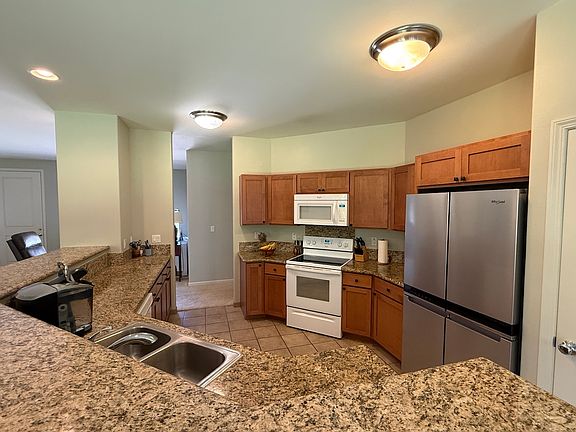 4th image of 68-1649 Kilakila St