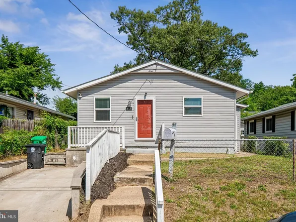 819 Clovis Ave, Capitol Heights, MD 20743