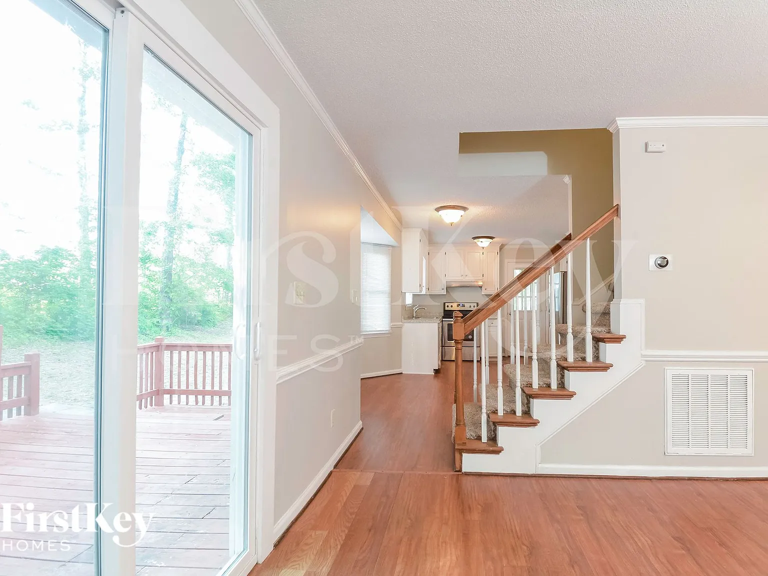 3 bed, 2.0 bath, 1416 sqft, $1,940 — Photo 4