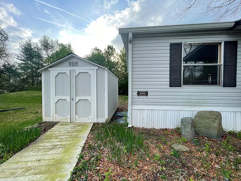 3602 Wellington Ln — Photo 49