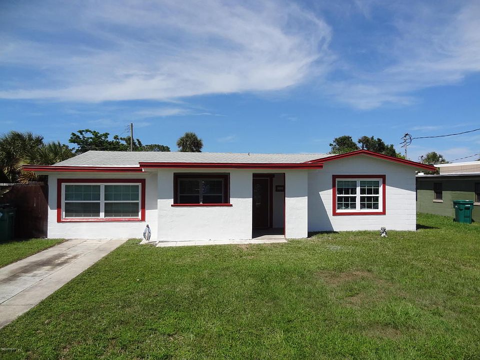 1st image of 829 Camellia Dr