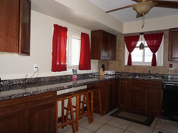 5th image of 1175 Kent Dr