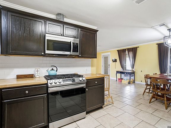 3rd image of 1943 Trinity Church Ln