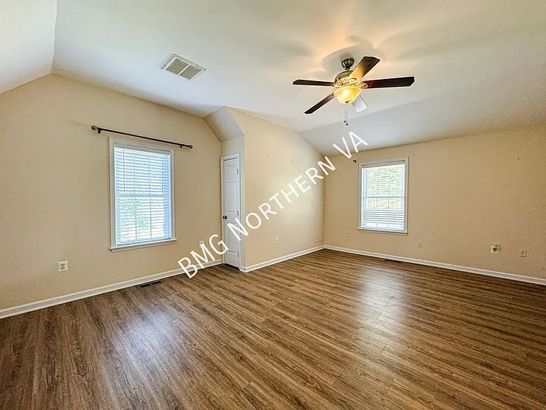 240 Norman Rd — Photo 11