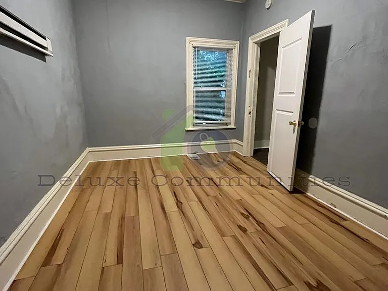 155 National Ave NW — Photo 9