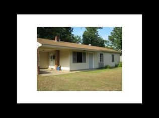 1099 Lone Oak Cir, West Point, MS 39773