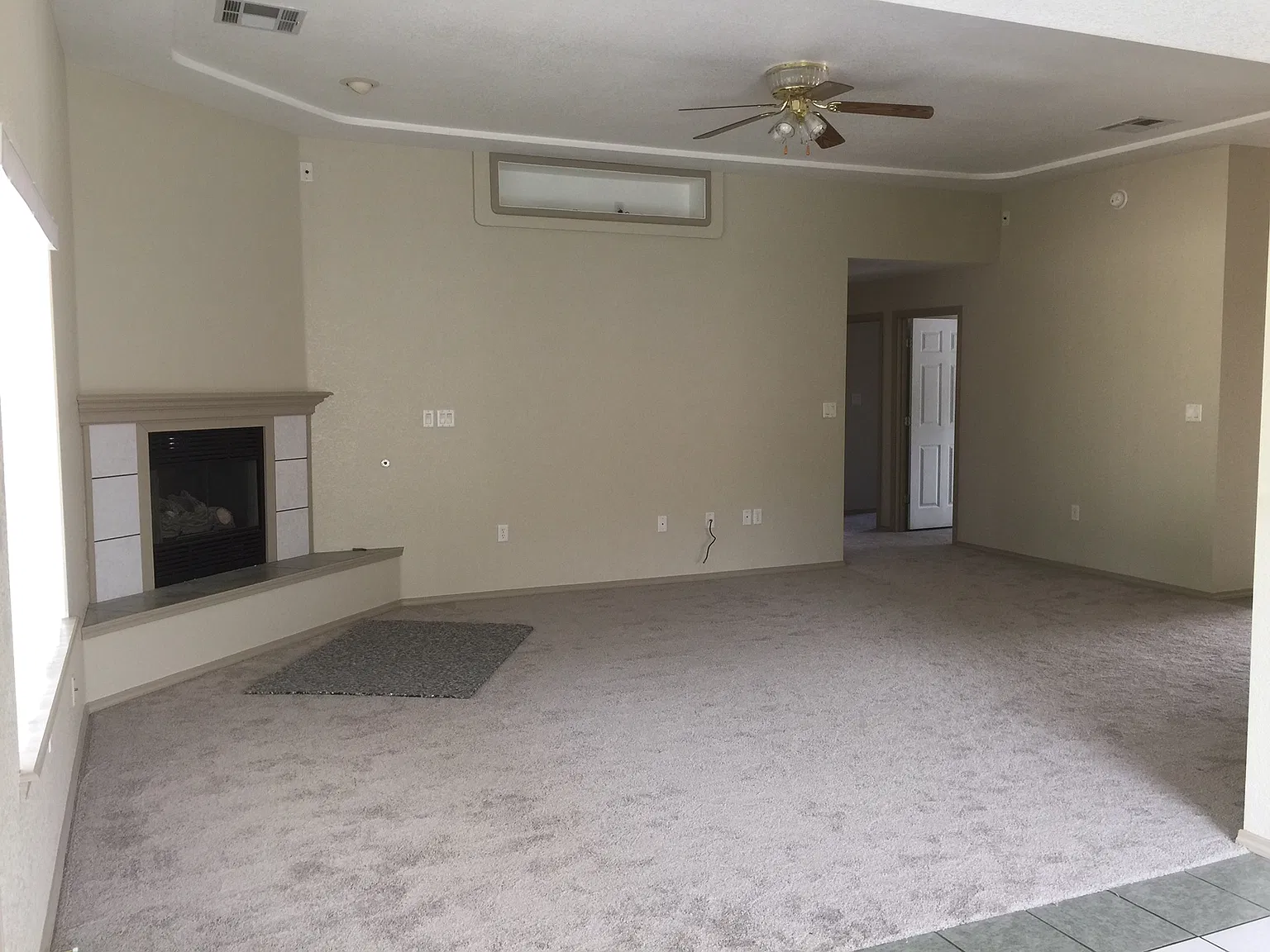 4 bed, 2033 sqft, $1,800 — Photo 2