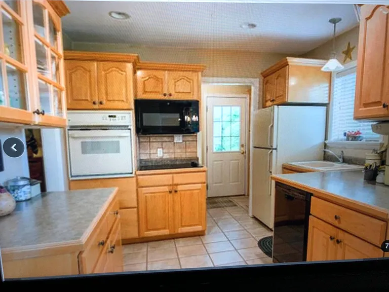 4350 N 250 E — Photo 6