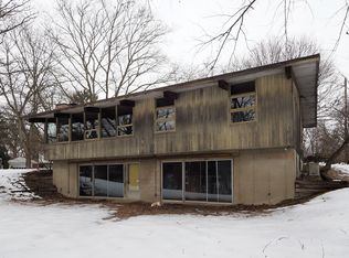 817 Dobbin Dr, Kalamazoo, MI