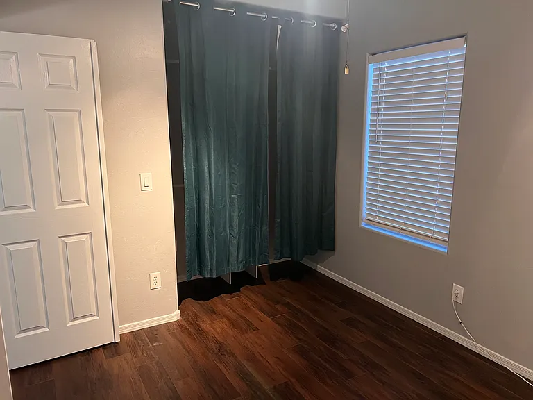 4322 E Milton Dr — Photo 15