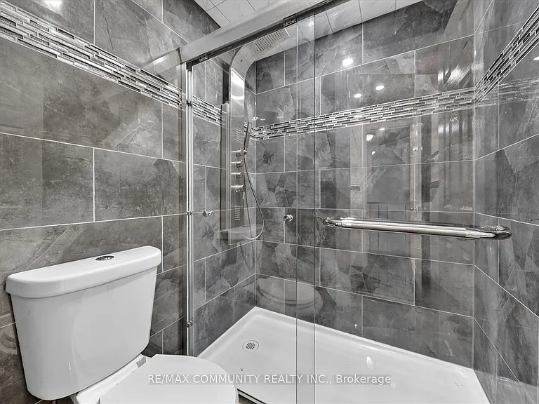 850 Huntingwood Dr #15 — Photo 21
