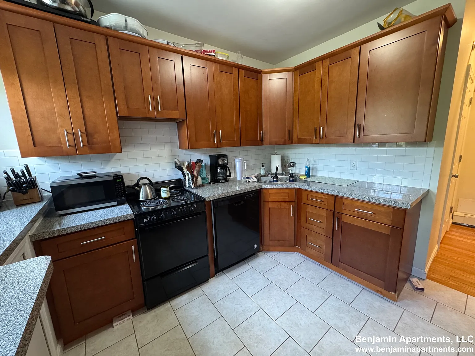 2 bed, $2,615 — Photo 1