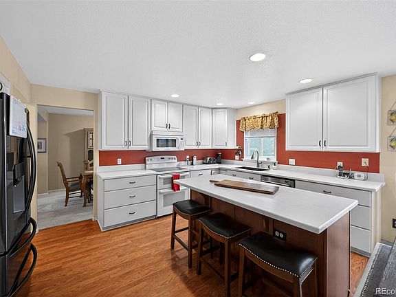4th image of 19018 E Ithaca Drive