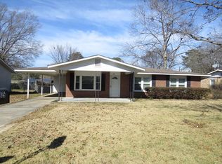 1025 E Crockett Dr, Columbus, GA 31904