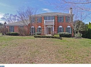 3 Rockhill Dr, Broomall, PA 19008