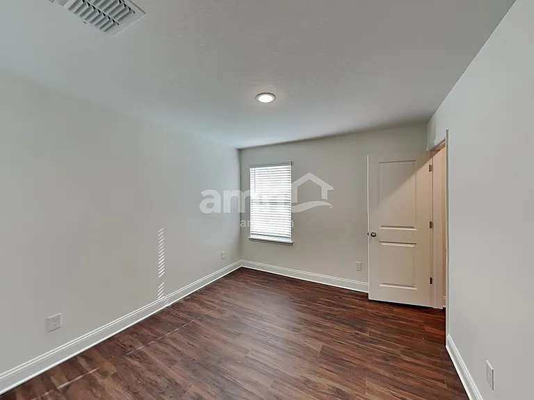 6210 Little Bluff Cir — Photo 31