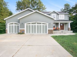 2171 Colbert Dr, Muskegon, MI 49444