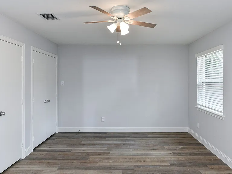 2501 Windy Pine Ln — Photo 25
