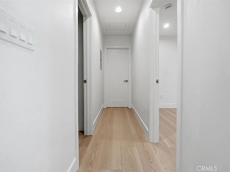 307 N Tustin Ave #D — Photo 12
