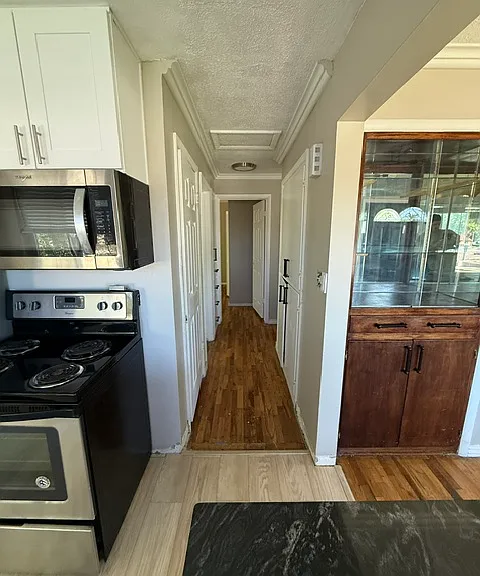 1293 S Main St — Photo 11