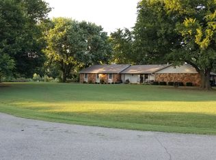 9545 Arlington Ct, Claremore, OK 74019